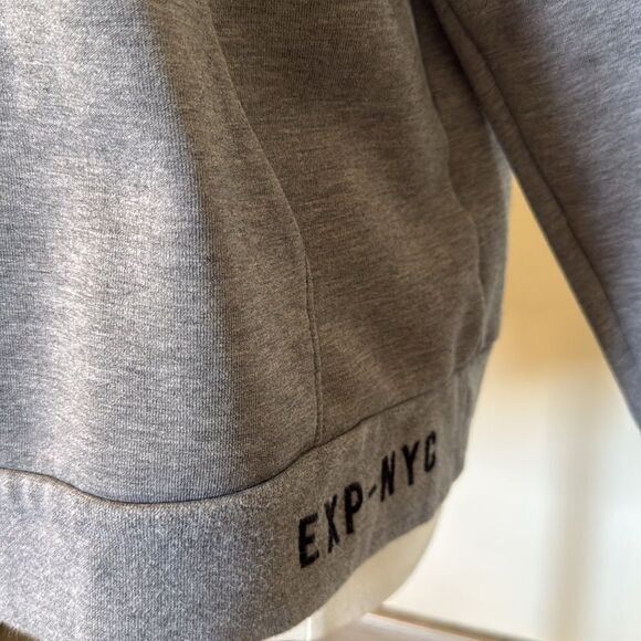 Express Gray Black Raglan Sweatshirt Large Cotton Blend Kangaroo Pocket - Picture 4 of 9